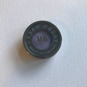 Urban decay purple eyeshadow